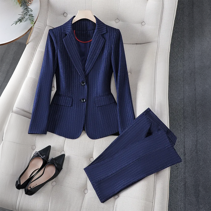 L'AURABLEND™️ ELEGANT BLAZER SET