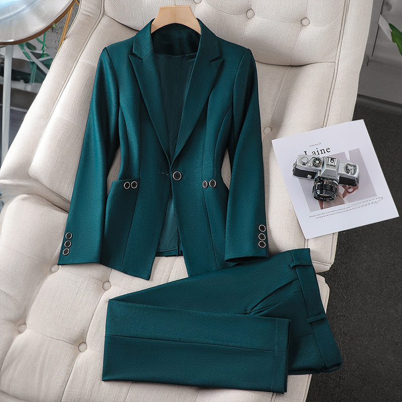 L'AURABLEND™ ELEGANT BLAZER SET